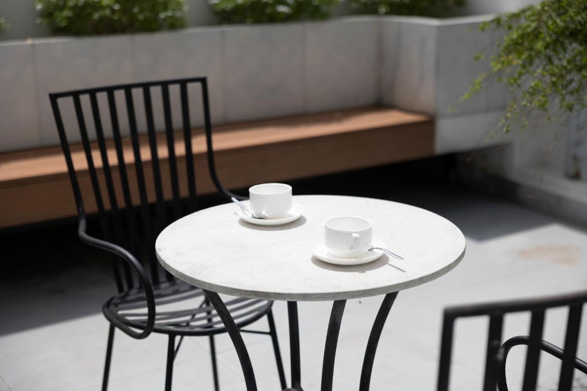 White Lotus Hotel Saigon Хошимин Экстерьер фото